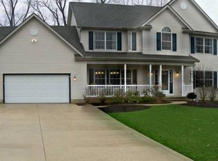5513 Eaton Cir, Mentor, OH 44060