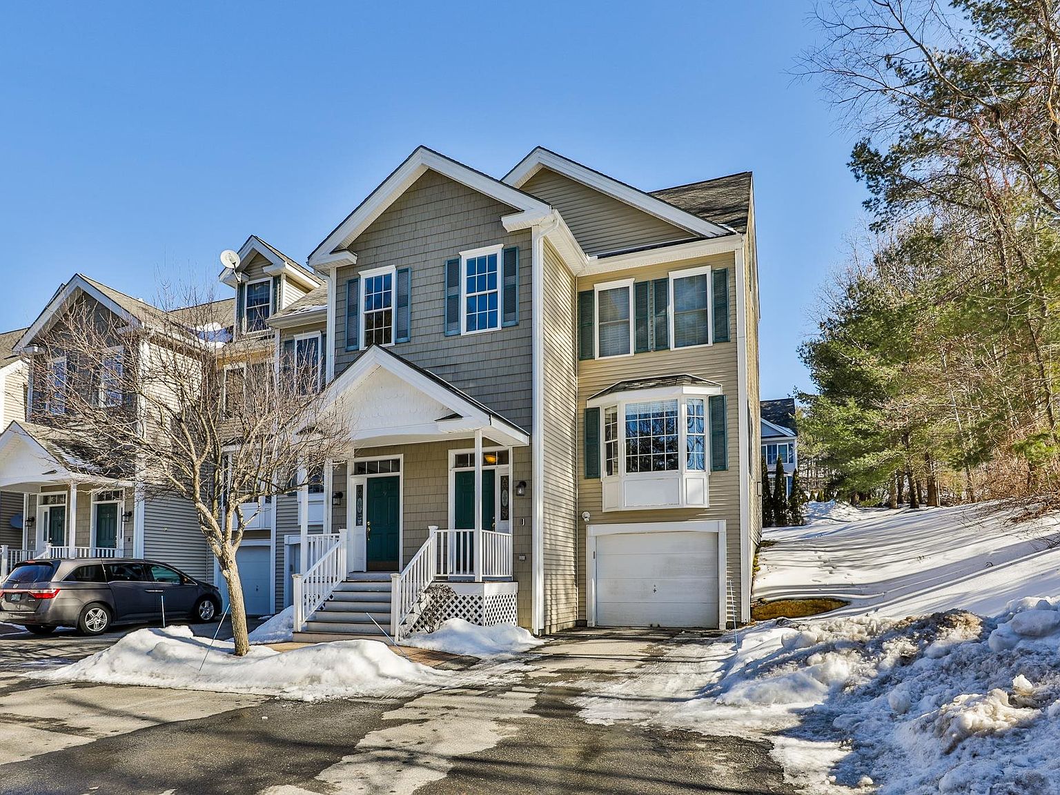 11 Drive, Nashua, NH 03062 Zillow