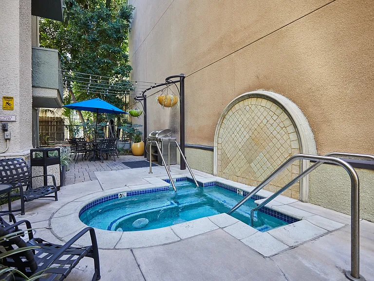Hot tub