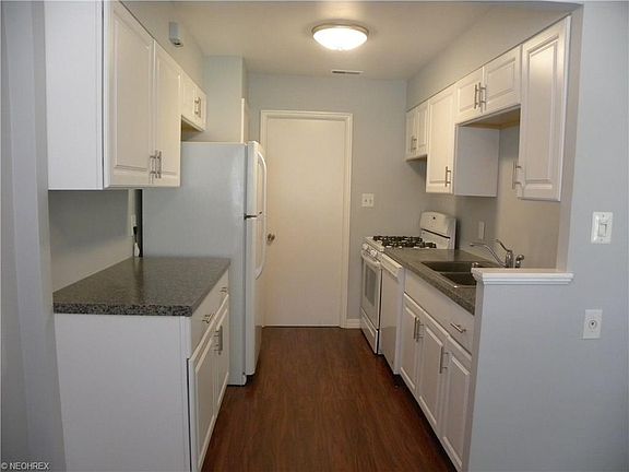 4th image of 6396 Aylesworth Dr