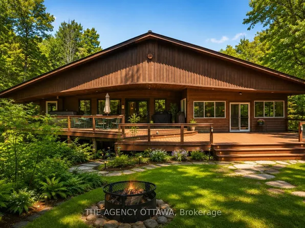 1137 Markinspa Ln, North Frontenac, ON K0H 1C0