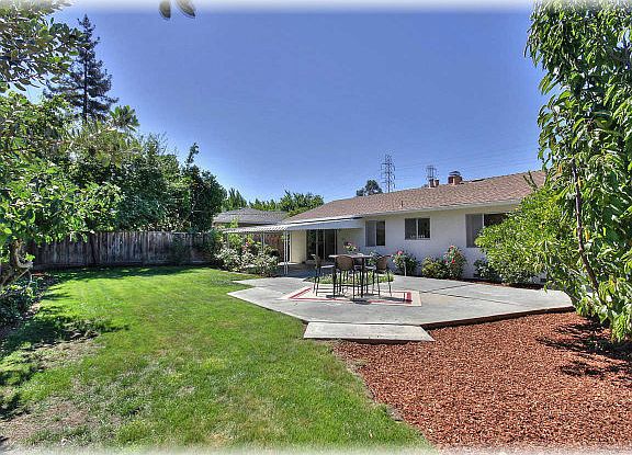 2nd image of 1526 Ashcroft Way