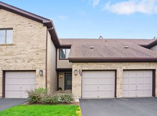 1796 Monterey Ct, Hoffman Estates, IL 60169