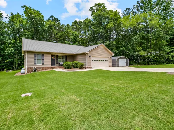 338 Jones St, Jacksonville, AL 36265