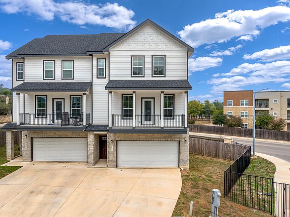 3rd image of 21543 Sir Walter Ln