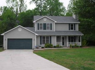 734 Stonewall Ave, Jacksonville, NC 28540