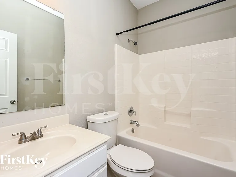 10408 Bradshaw Dr — Photo 14