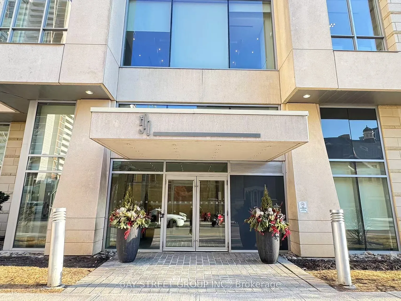 1 bed, $2,100 — Photo 2