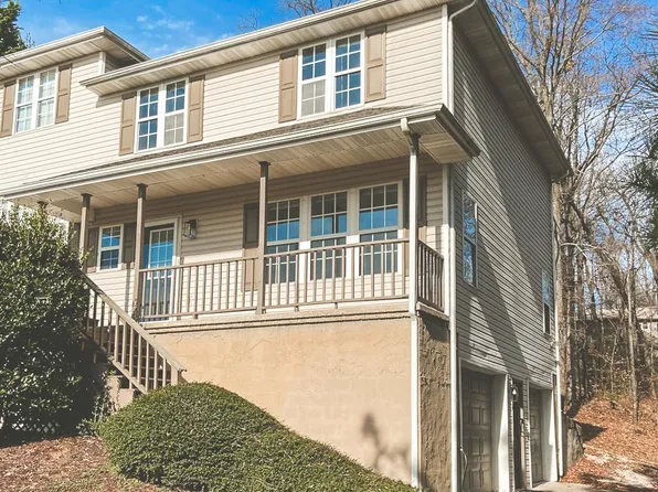 5461 Blue Oak Dr, Chattanooga, TN 37416