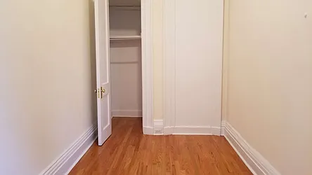 Rented by Realty Queens LLC