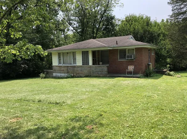 2425 Gum Grove Rd, Clarksville, OH 45113