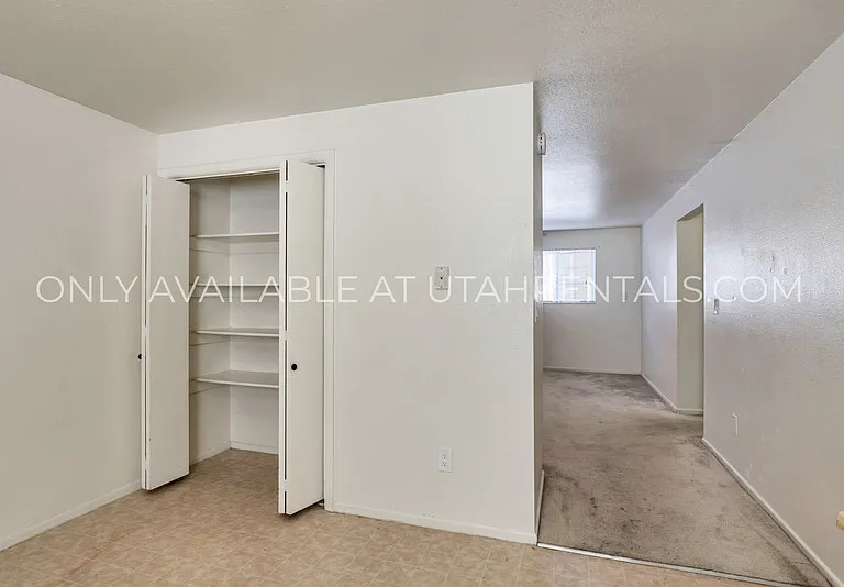 255 E Center St #9 — Photo 17