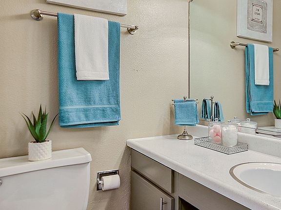 4th image of 2050 N Beltline Blvd #W516