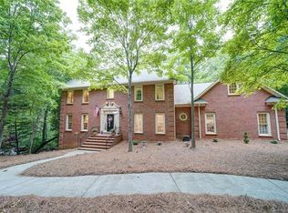 513 Maymont Dr, Cramerton, NC 28032