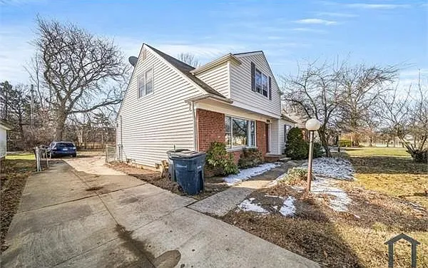 21516 Halworth Rd — Photo 28