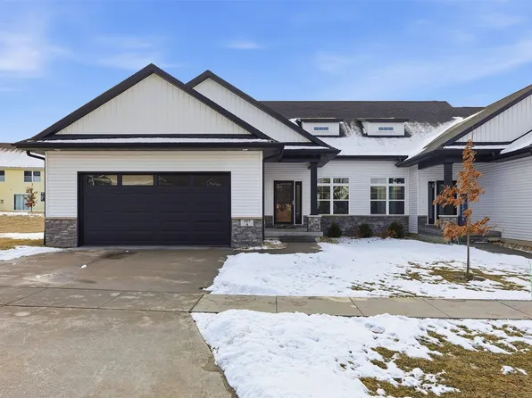 317 Wolfe Ln NE #A, Mount Vernon, IA 52314