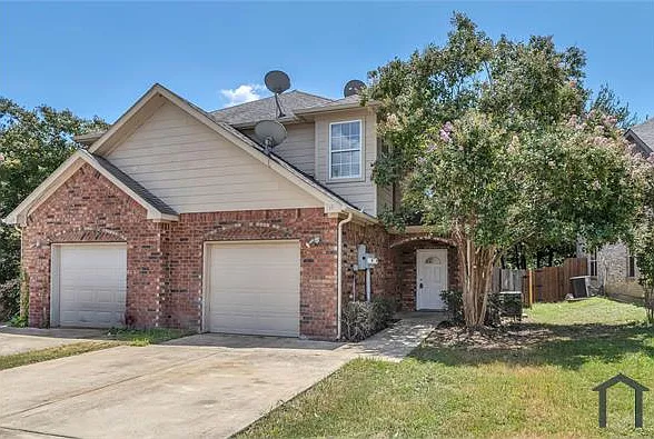 3 bed, 1525 sqft, $1,750 — Photo 1