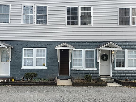 2nd image of 470 Mink Pl #8