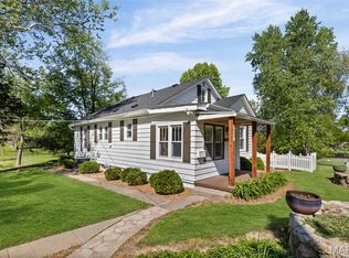 528 530a&b Mill St, Bethalto, IL 62010
