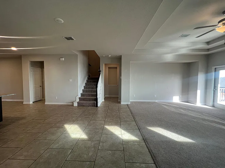 23118 Lexington Park — Photo 7