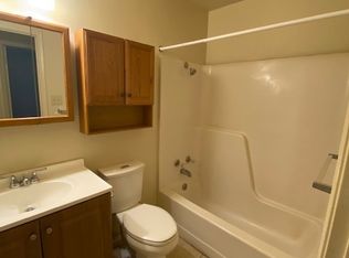 2800 W 4th St APT D, Roswell, NM 88201