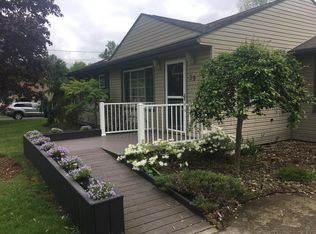 39 Foster Ave, New Middletown, OH 44442