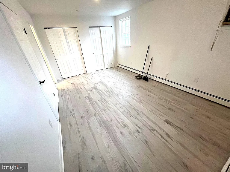 6010 Bingham St #2B — Photo 4