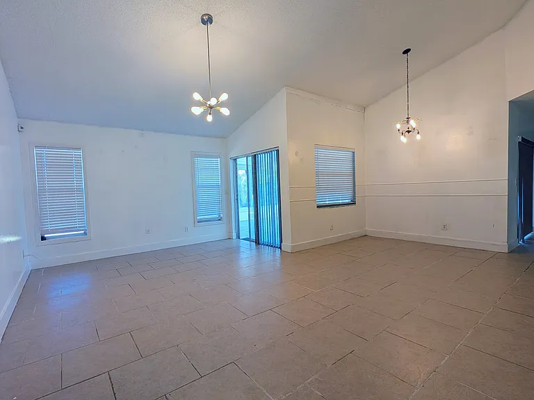 12020 Fruitwood Dr — Photo 21