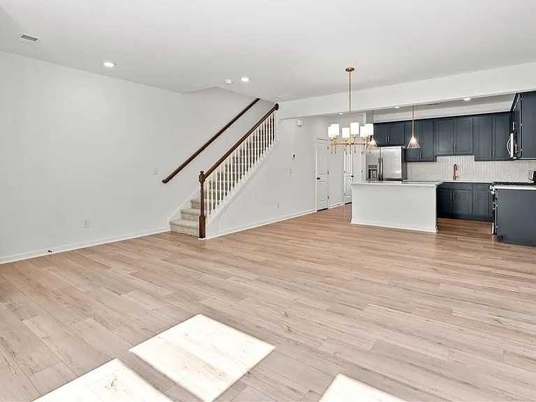 1644 Winpost Ln NW — Photo 3