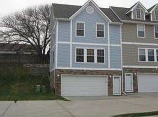 4202 N 147th Plz, Omaha, NE 68116