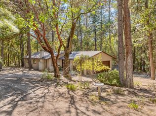 6580 Whispering Pines Ln, Jacksonville, OR