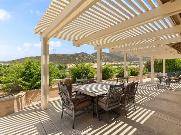 4902 Copper Creek Dr, Banning, CA 92220