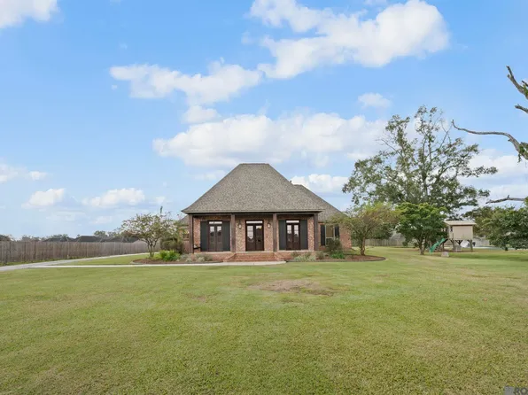42301 Devall Rd, Prairieville, LA 70769