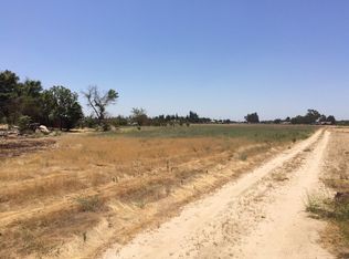 4737 S Greenwood Ave, Sanger, CA 93657