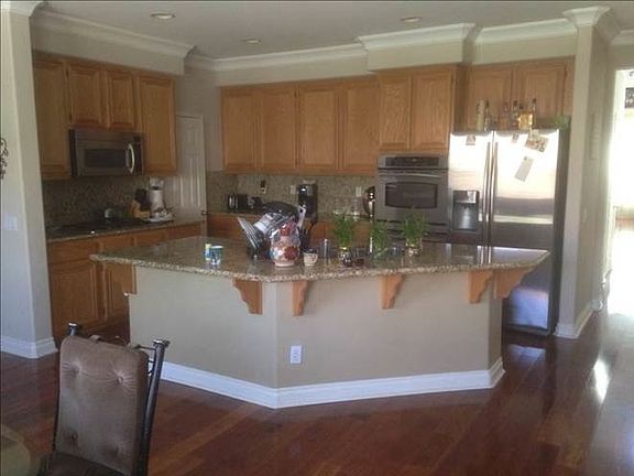 5th image of 27729 Carlton Oaks St