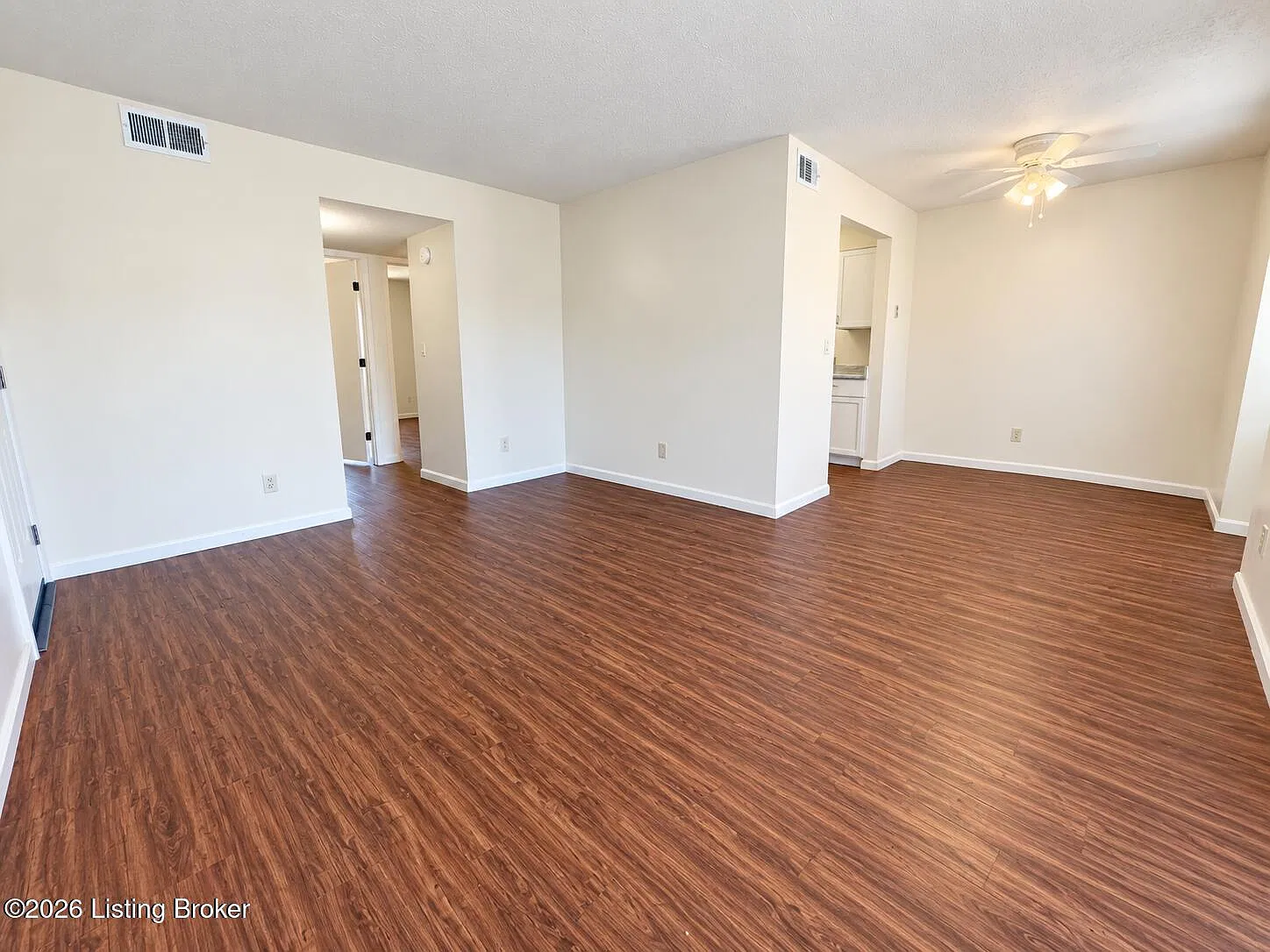 2 bed, 1.0 bath, 750 sqft, $995 — Photo 4