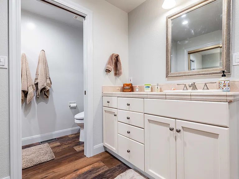 268 Frederick Dr — Photo 12