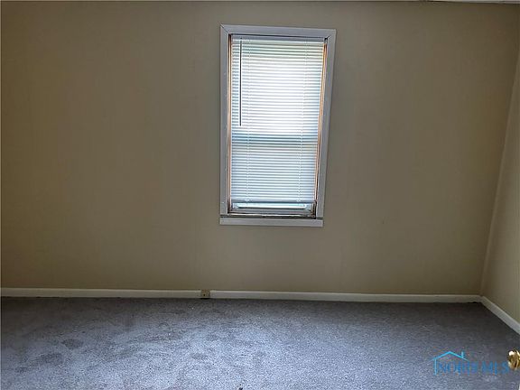 5th image of 540 E Central Ave