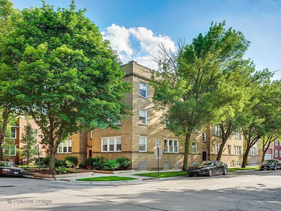 1st image of 2241 W Ainslie St #2W
