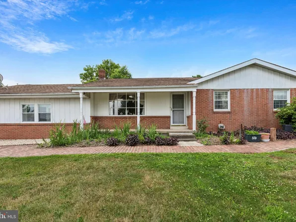 351 Moyer Rd, Souderton, PA 18964