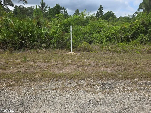 1036 Card St E, Lehigh Acres, FL 33974