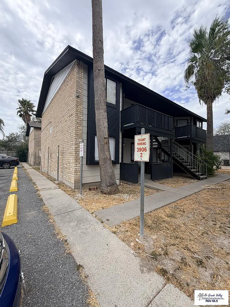 1 bed, 1.0 bath, $525 — Photo 1