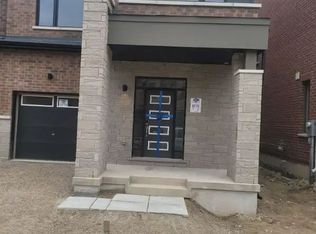 16 Keppel Cir, Brampton, ON L7A 5K4