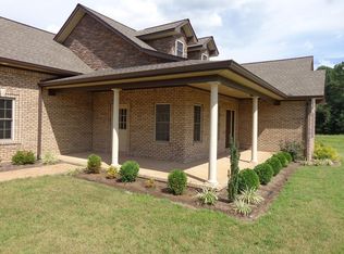 8 Chickadee Ln, Mc Kenzie, TN 38201