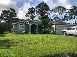 571 Belvedere Rd NW, Palm Bay, FL 32907