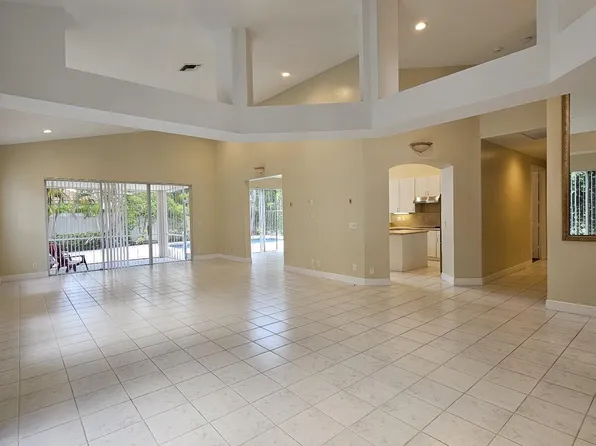 6190 NW 23rd Rd, Boca Raton, FL 33434