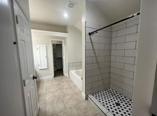 1060 E Oak St, Wylie, TX 75098