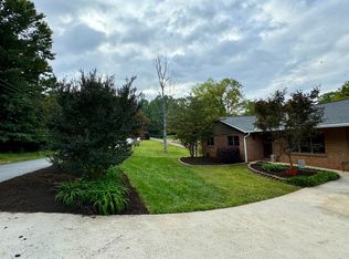 1011 Prestwood Dr SE, Lenoir, NC 28645