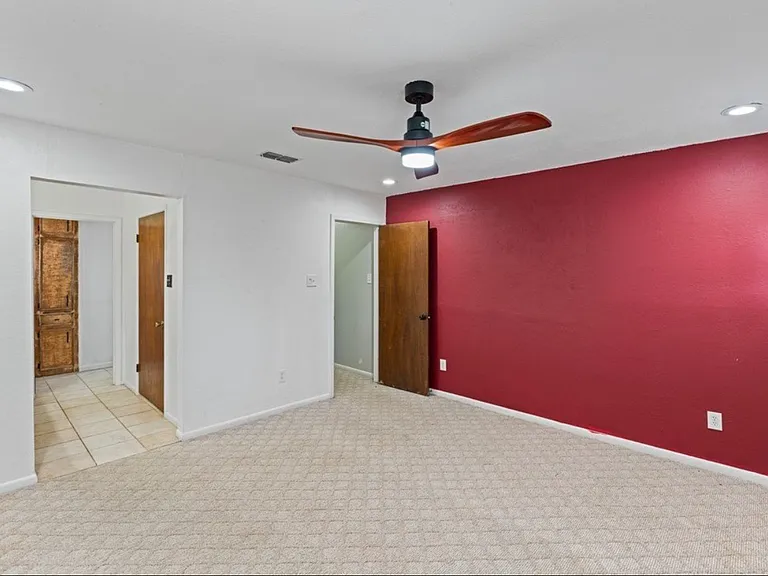 9313 Evening Star Ln — Photo 20
