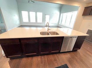 103 Fortuna Ct, Liberty Hill, TX 78642